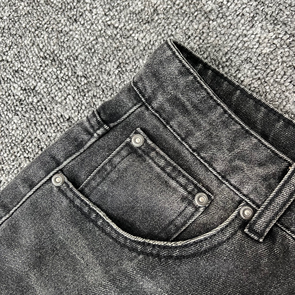 RIO Embroidered Denim